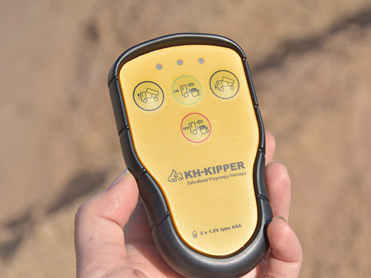 Customized remote control for dump trailer
